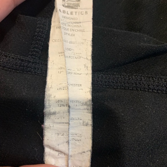 Fabletics capris - Picture 5 of 9